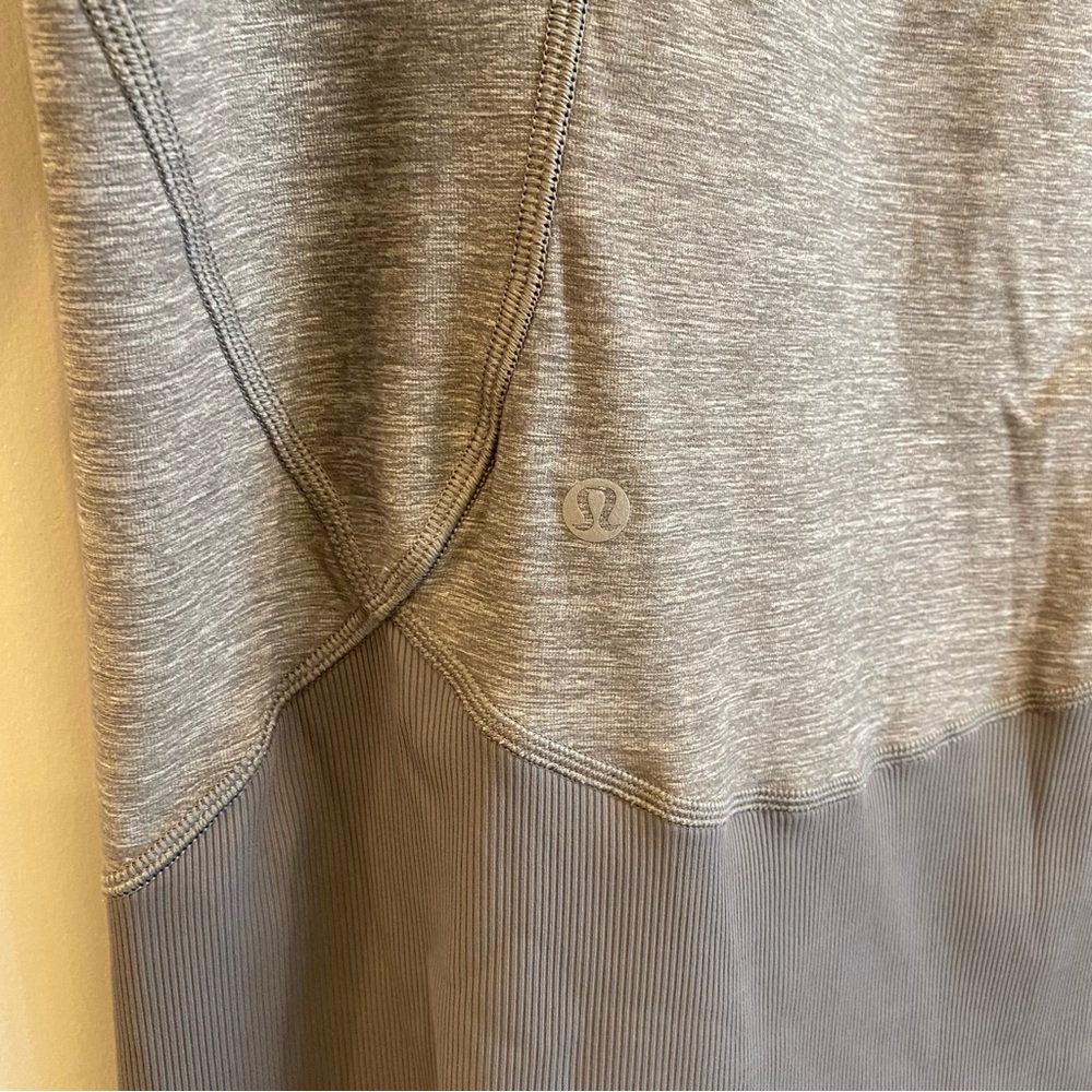 LULULEMON Daily Practice Jacket Heathered Slate Grey - Picture 15 of 16